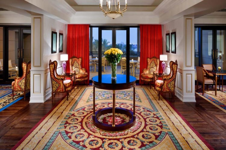 Executive Lounge